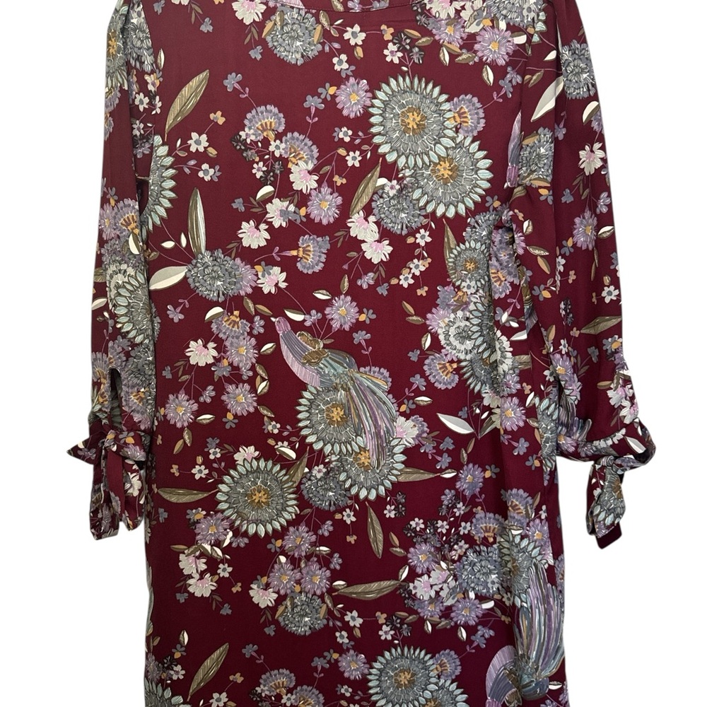 Gilli Burgundy Floral V-Neck Dress Size Medium - Picture 6 of 7